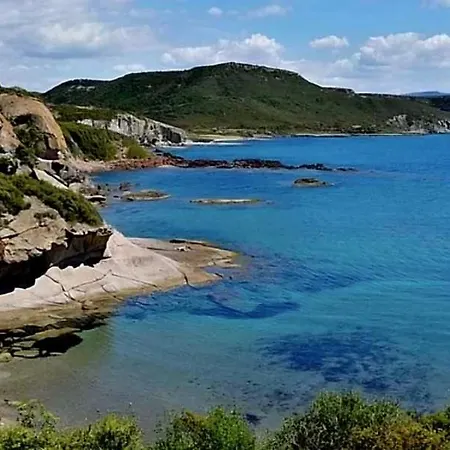 Апартаменты Inviting Rina Sea 1br *